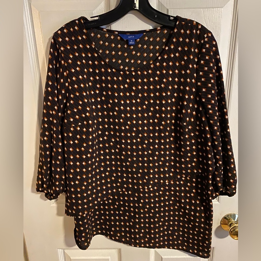Women’s APT. 9 Angled Blouse Size M